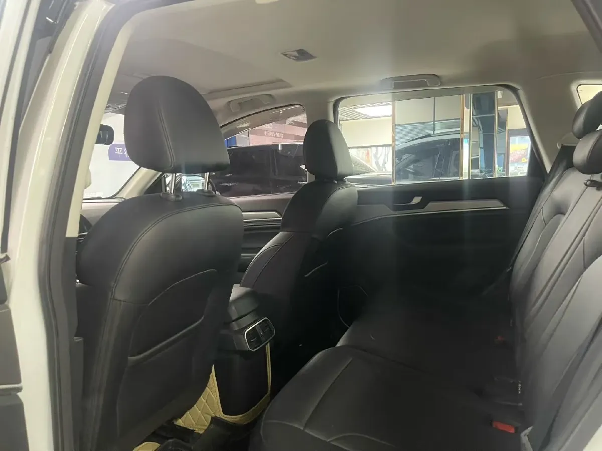 2018 Haval H6 1.5T 150HP L4 7DCT,autocango,china used car exporter,china ev exporter,chinese used car exporter,chinese used ev exporter