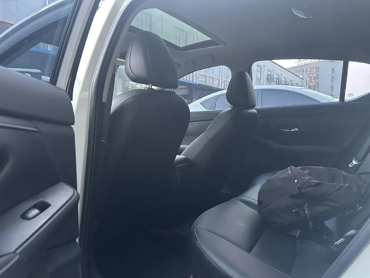 2023 Nissan Sylphy 1.6L 135HP L4 CVT,autocango,china used car exporter,china ev exporter,chinese used car exporter,chinese used ev exporter