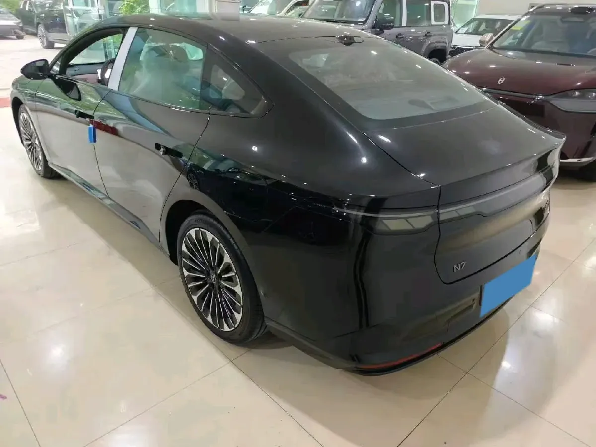 2025 Nissan N7 BEV 58KWH,autocango,china used car exporter,china ev exporter,chinese used car exporter,chinese used ev exporter