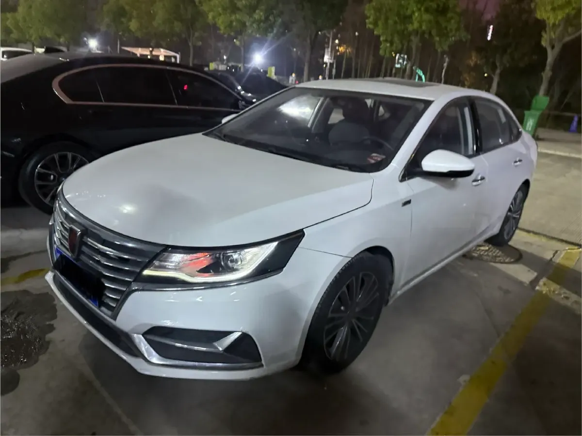 2020 Roewe i6 1.6L 125HP L4 CVT,autocango,china used car exporter,china ev exporter,chinese used car exporter,chinese used ev exporter
