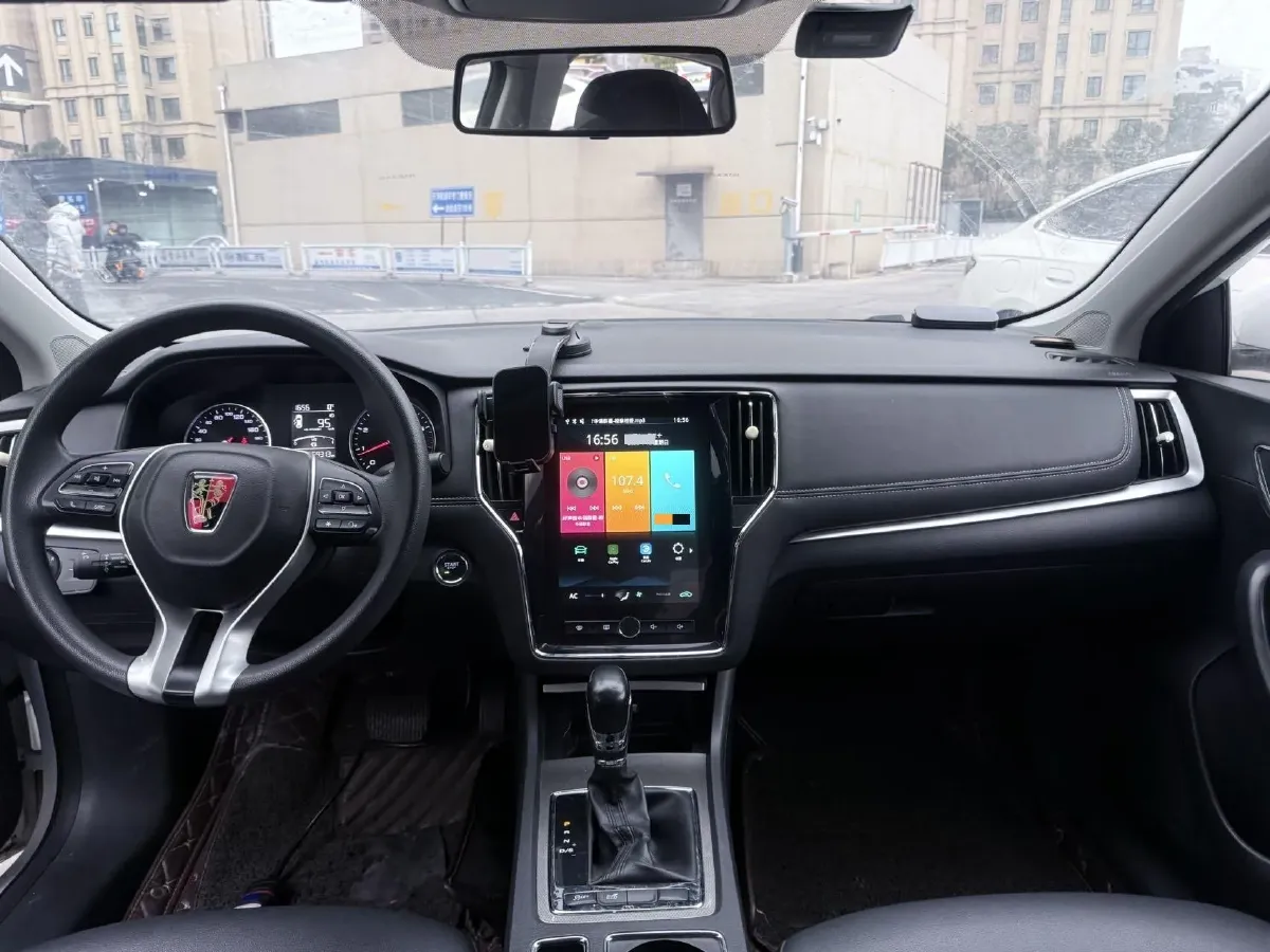 2020 Roewe i6 1.6L 125HP L4 CVT,autocango,china used car exporter,china ev exporter,chinese used car exporter,chinese used ev exporter