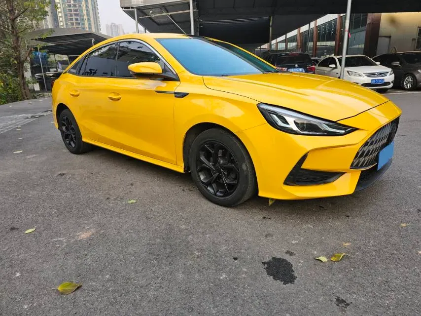 2021 MG 5 1.5L 120HP L4 5MT,autocango,china used car exporter,china ev exporter,chinese used car exporter,chinese used ev exporter