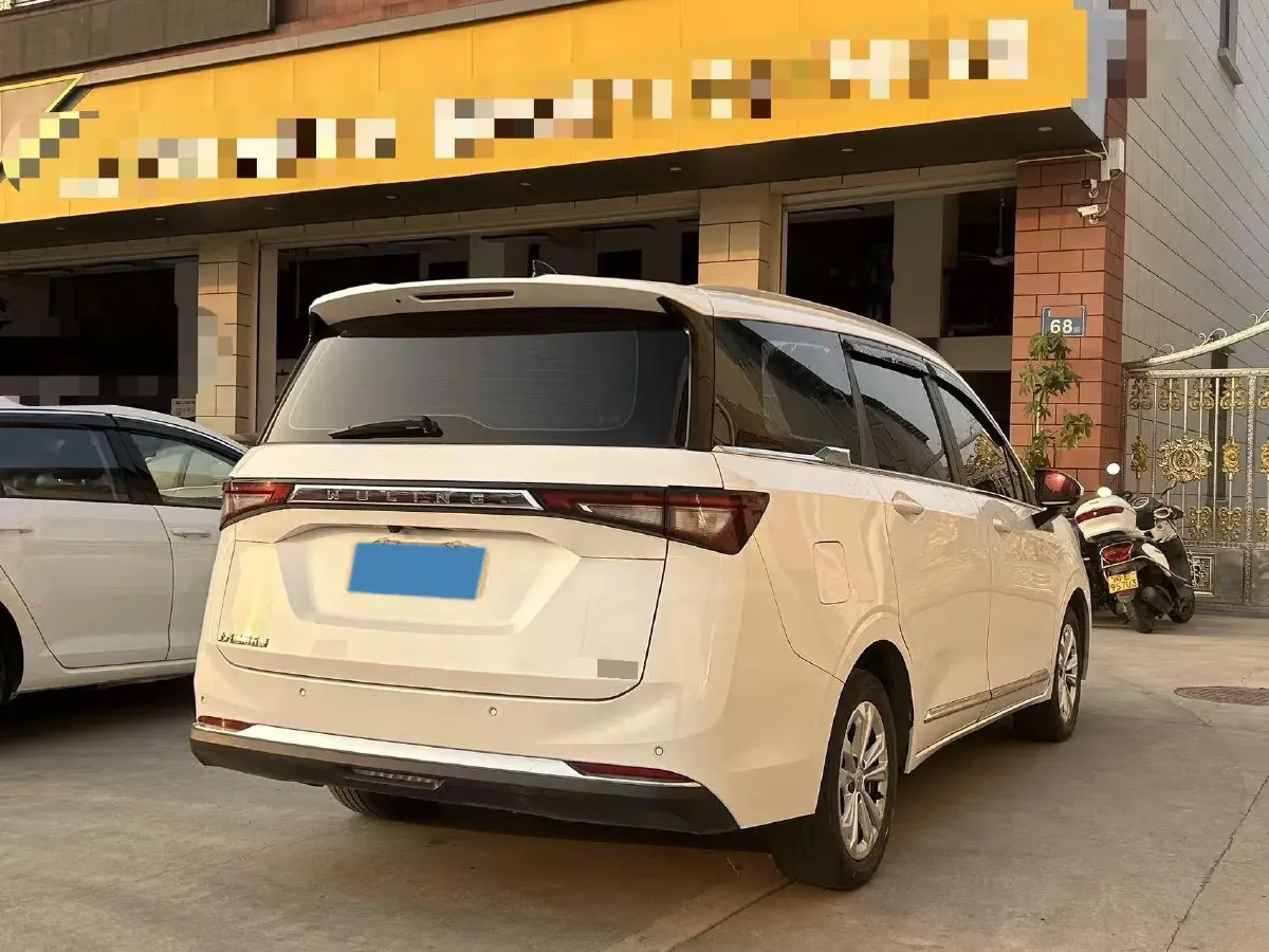 2022 WuLing KaiJie 1.5T 147HP L4 CVT,autocango,china used car exporter,china ev exporter,chinese used car exporter,chinese used ev exporter