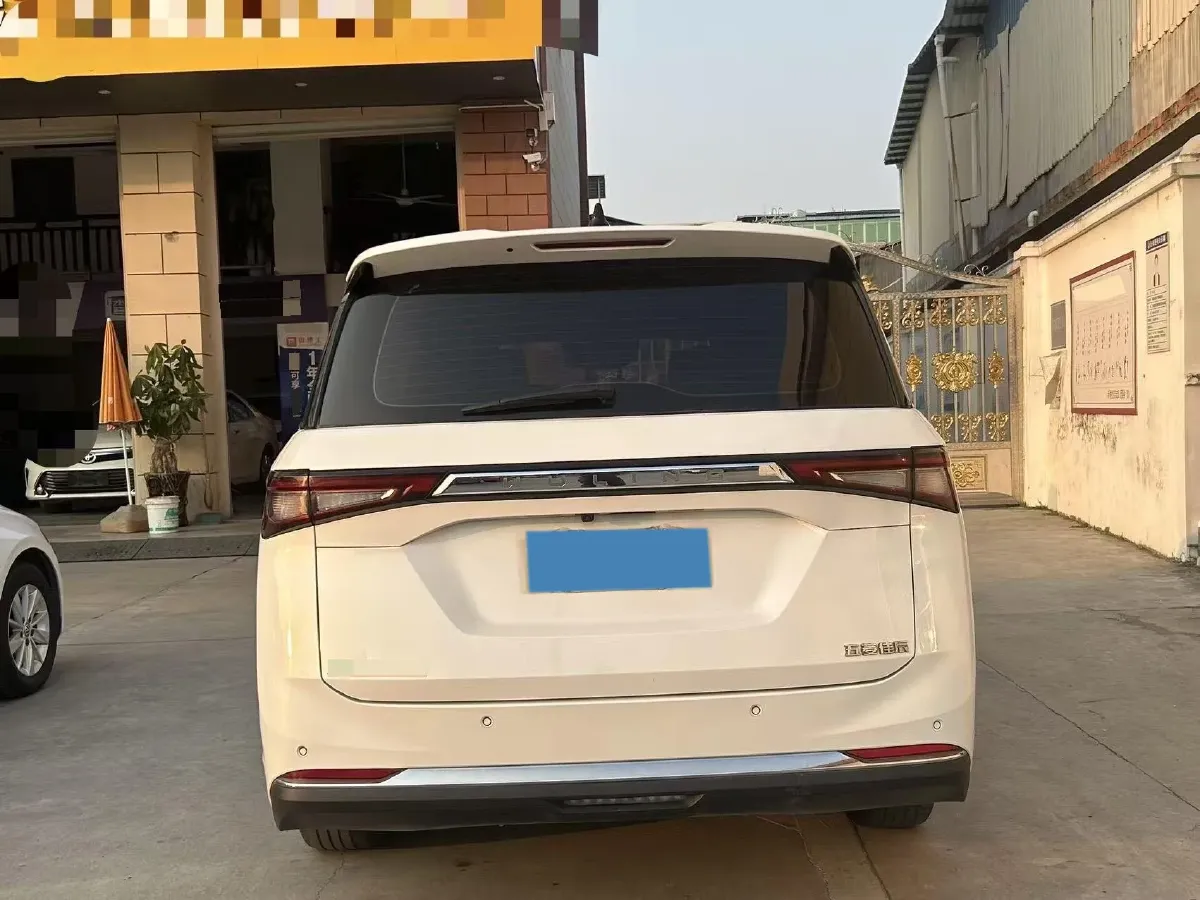 2022 WuLing KaiJie 1.5T 147HP L4 CVT,autocango,china used car exporter,china ev exporter,chinese used car exporter,chinese used ev exporter
