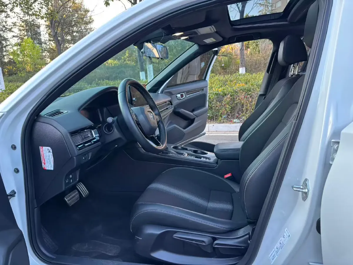 2023 Honda Civic 1.5T 182HP L4 CVT,autocango,china used car exporter,china ev exporter,chinese used car exporter,chinese used ev exporter