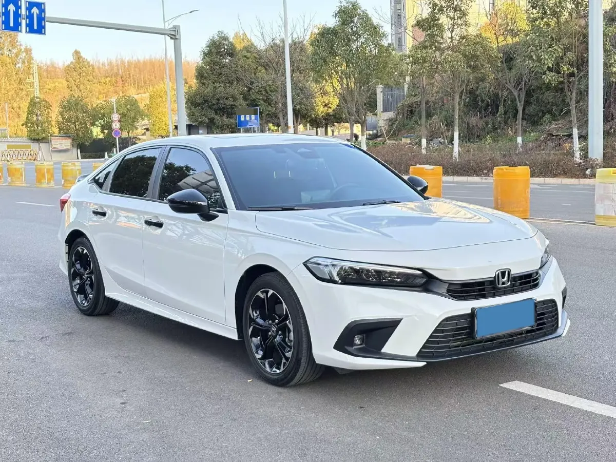 2023 Honda Civic 1.5T 182HP L4 CVT,autocango,china used car exporter,china ev exporter,chinese used car exporter,chinese used ev exporter