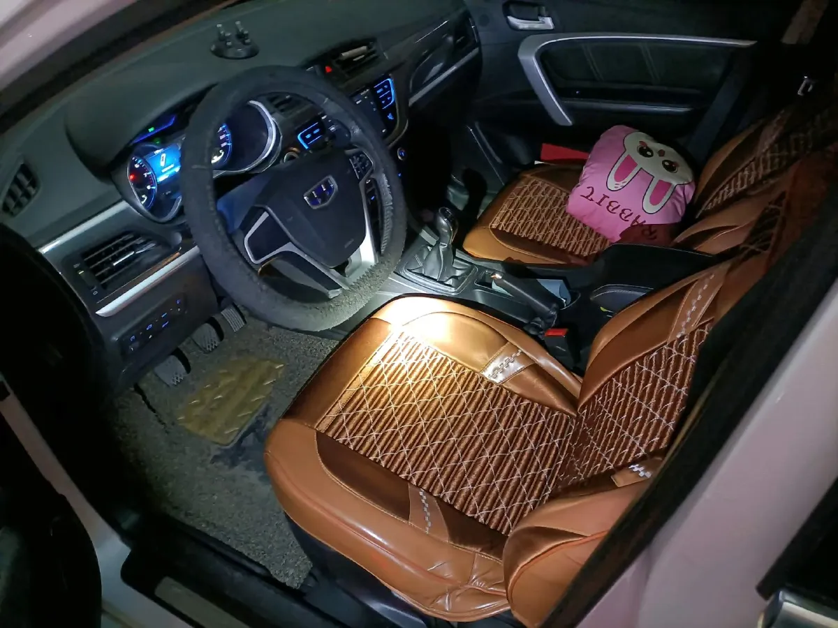 2017 Geely Emgrand 1.5L 109HP L4 5MT,autocango,china used car exporter,china ev exporter,chinese used car exporter,chinese used ev exporter