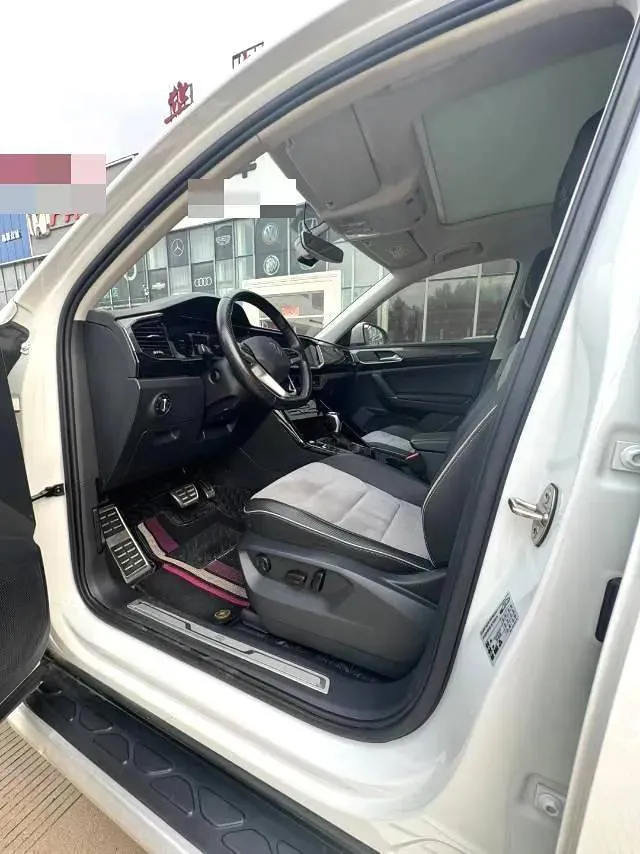 2020 Volkswagen Tayron X 2.0T 186HP L4 7DCT,autocango,china used car exporter,china ev exporter,chinese used car exporter,chinese used ev exporter