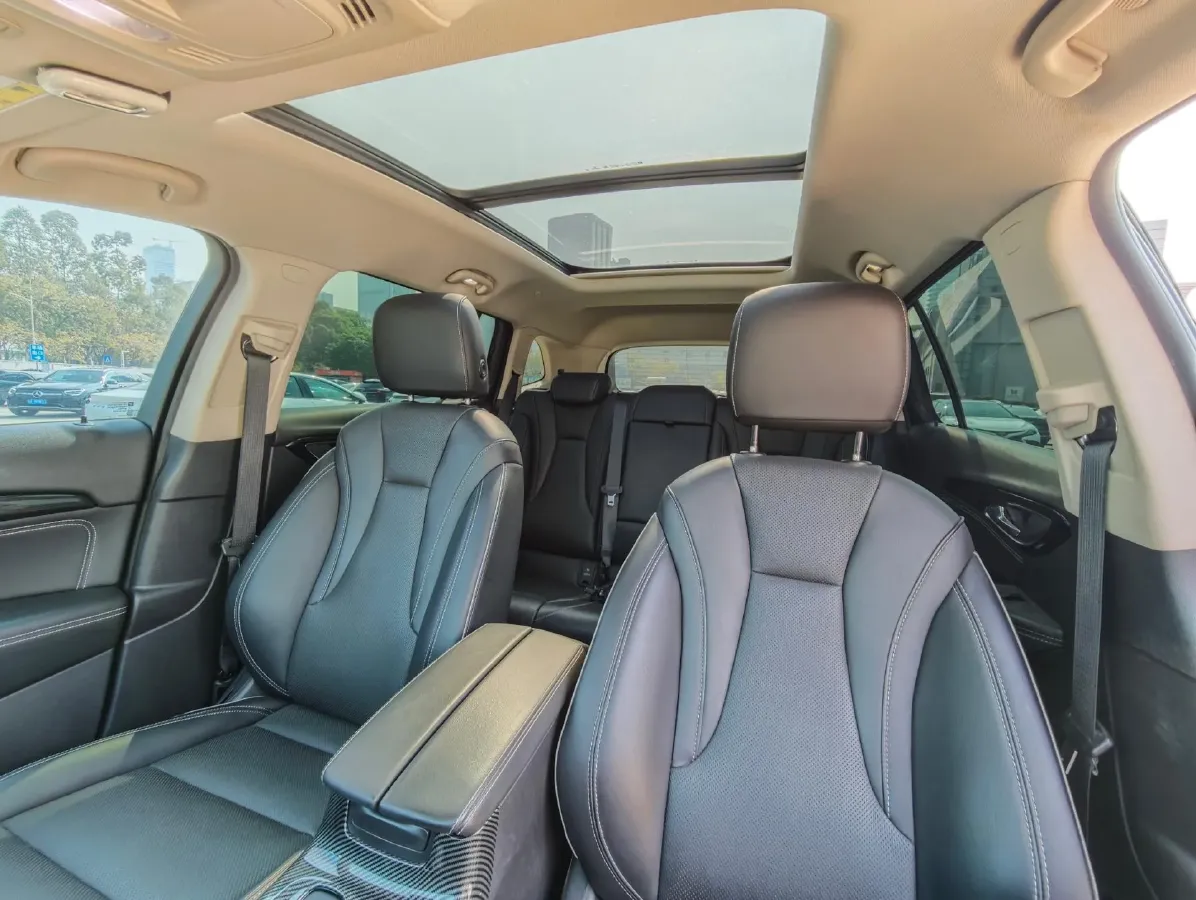 2021 Buick EnvisionPlus 2.0T 237HP L4 9AT,autocango,china used car exporter,china ev exporter,chinese used car exporter,chinese used ev exporter