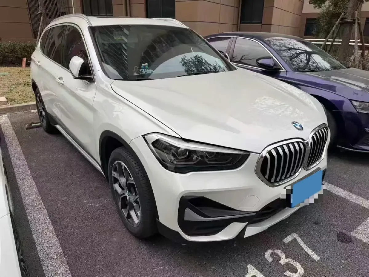 2020 BMW X1 1.5T 140HP L3 7DCT,autocango,china used car exporter,china ev exporter,chinese used car exporter,chinese used ev exporter