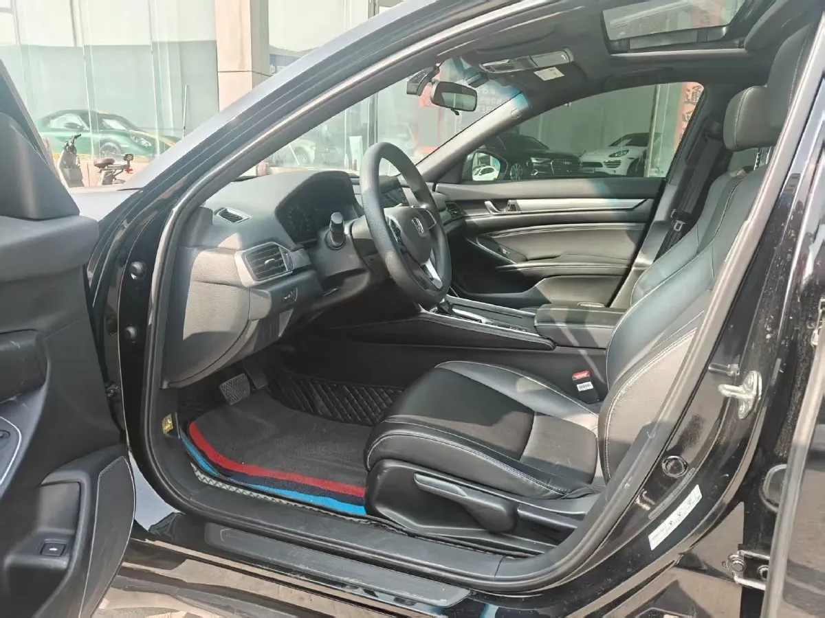 2022 Honda Inspire 1.5T 194HP L4 CVT,autocango,china used car exporter,china ev exporter,chinese used car exporter,chinese used ev exporter