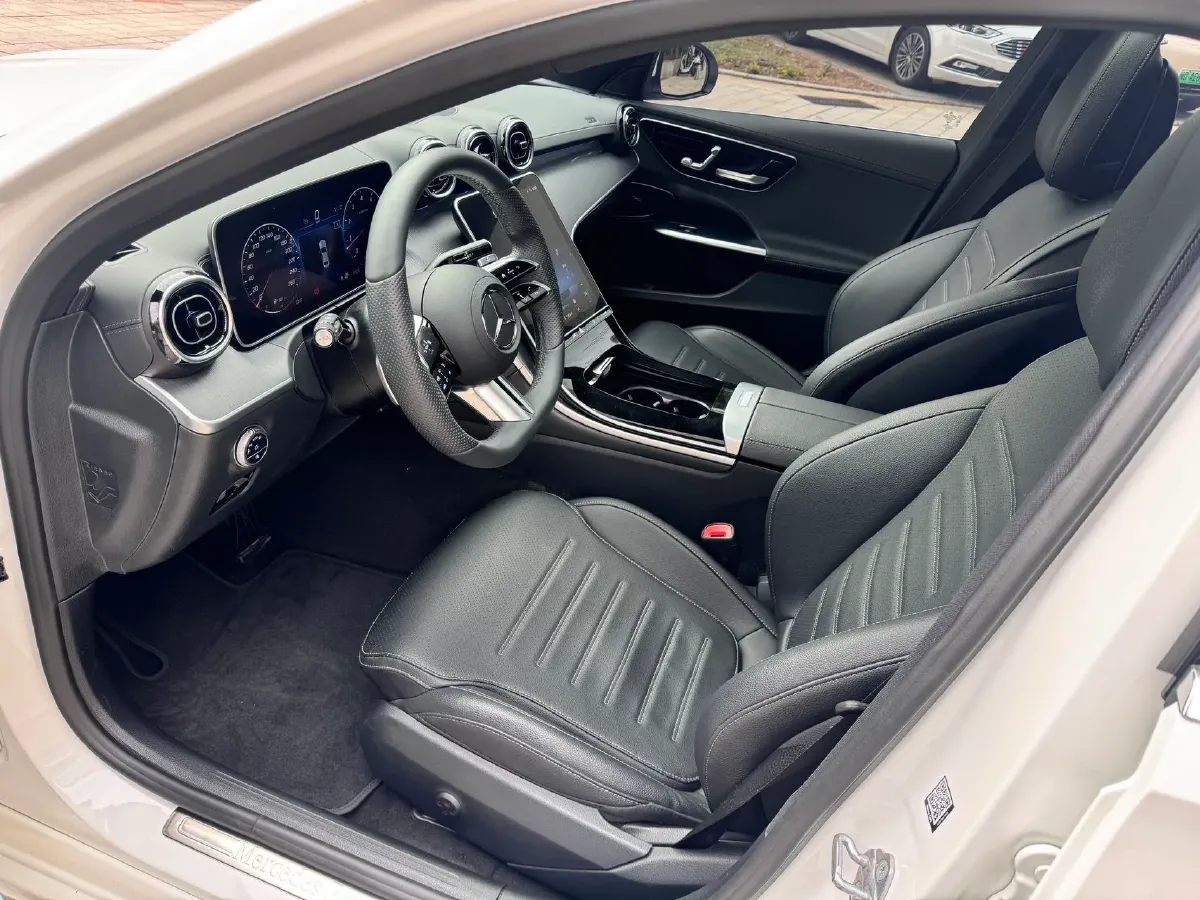 2023 Mercedes-Benz C Class 1.5T 170HP L4 9AT,autocango,china used car exporter,china ev exporter,chinese used car exporter,chinese used ev exporter
