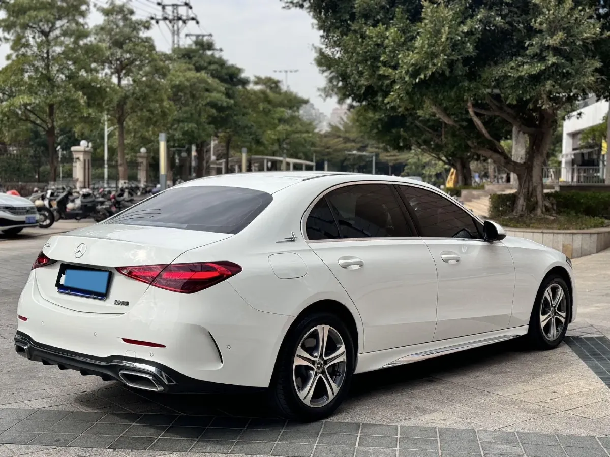 2023 Mercedes-Benz C Class 1.5T 170HP L4 9AT,autocango,china used car exporter,china ev exporter,chinese used car exporter,chinese used ev exporter