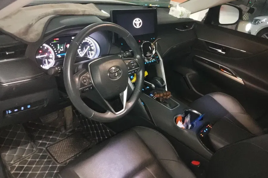 2022 Toyota Harrier 2.0L 171HP L4 CVT,autocango,china used car exporter,china ev exporter,chinese used car exporter,chinese used ev exporter