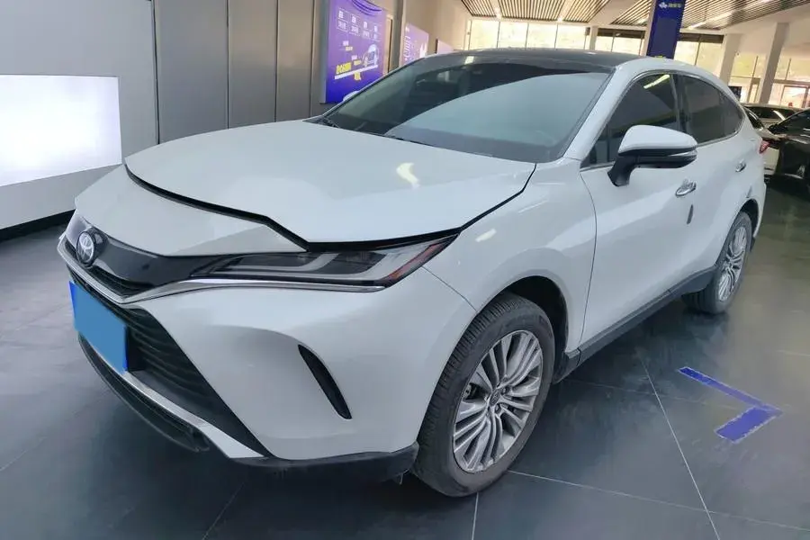 2022 Toyota Harrier 2.0L 171HP L4 CVT