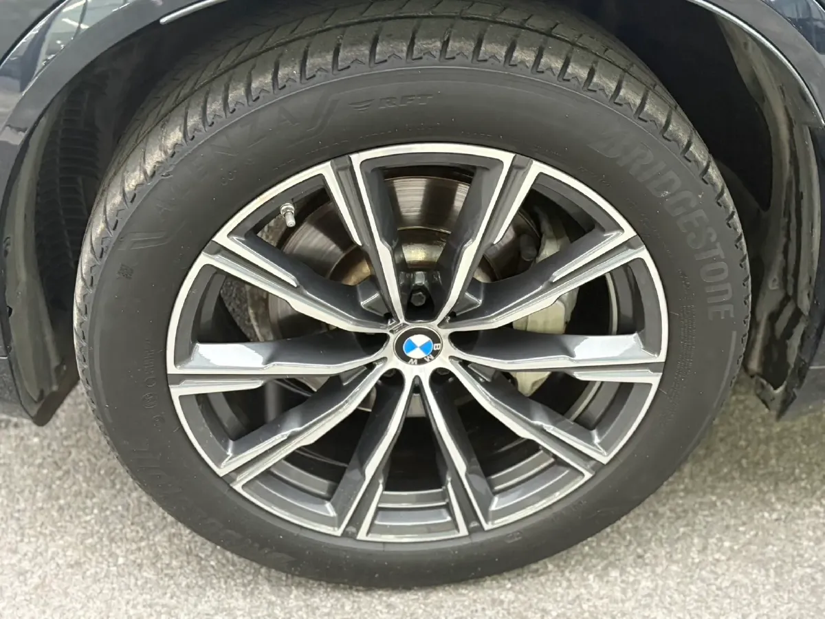 2021 BMW X5 2.0T 265HP L4 8AT,autocango,china used car exporter,china ev exporter,chinese used car exporter,chinese used ev exporter