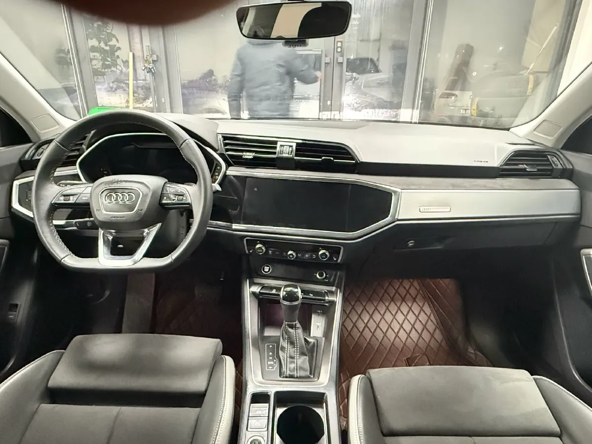 2022 Audi Q3 1.4T 150HP L4 7DCT,autocango,china used car exporter,china ev exporter,chinese used car exporter,chinese used ev exporter