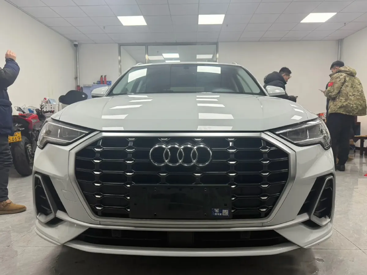 2022 Audi Q3 1.4T 150HP L4 7DCT,autocango,china used car exporter,china ev exporter,chinese used car exporter,chinese used ev exporter