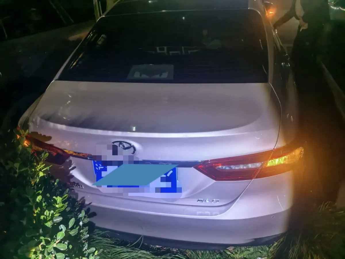 2019 Toyota Camry 2.5L 209HP L4 8AT,autocango,china used car exporter,china ev exporter,chinese used car exporter,chinese used ev exporter