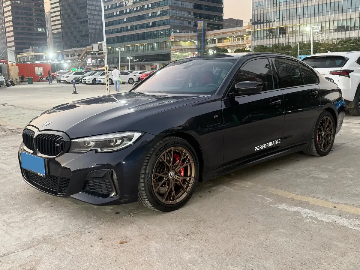 2021 BMW 3 Series 2.0T 184HP L4 8AT,autocango,china used car exporter,china ev exporter,chinese used car exporter,chinese used ev exporter