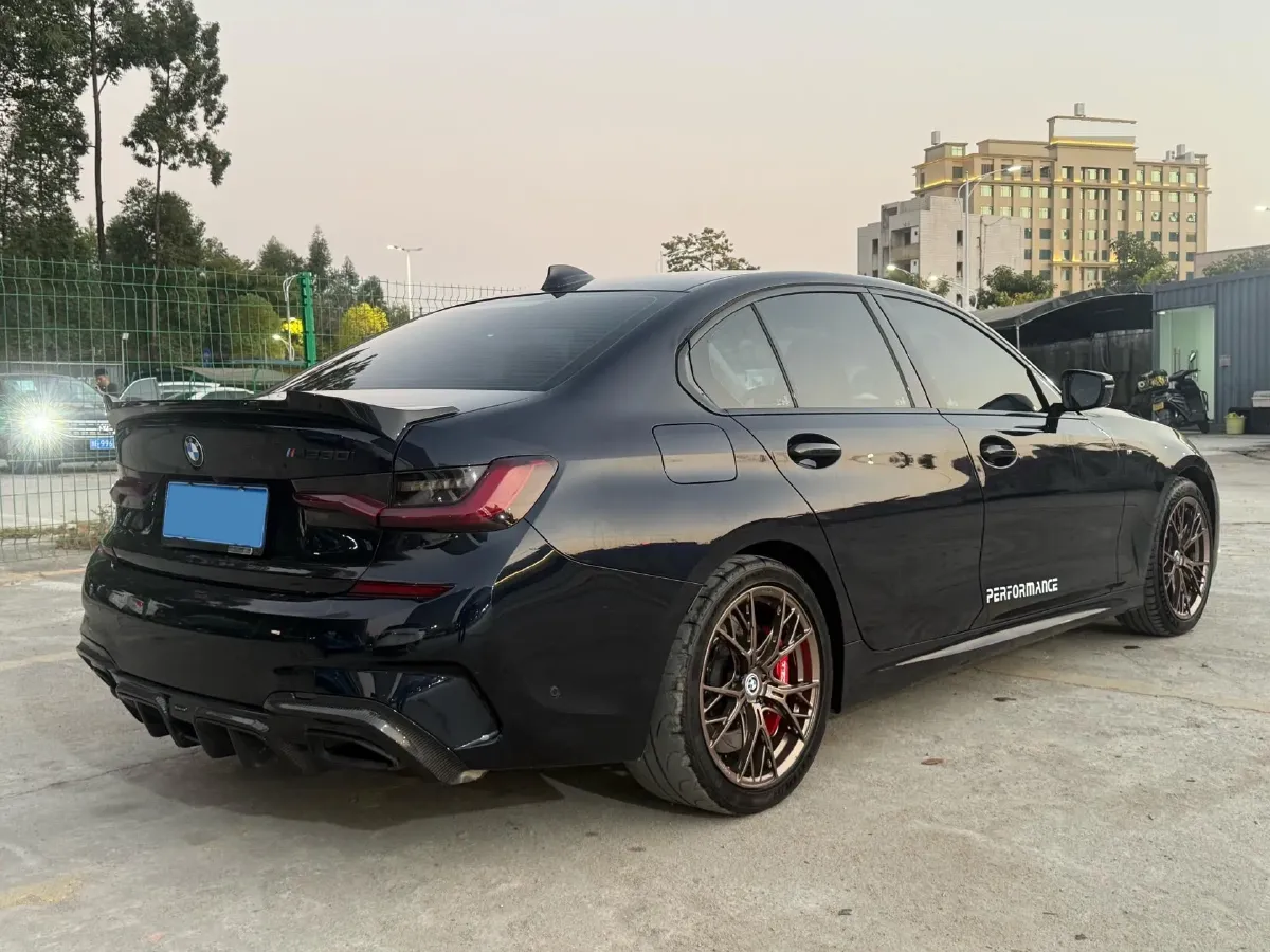 2021 BMW 3 Series 2.0T 184HP L4 8AT,autocango,china used car exporter,china ev exporter,chinese used car exporter,chinese used ev exporter