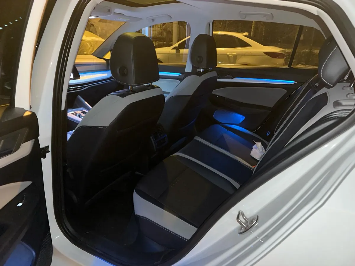 2021 Volkswagen Golf 1.4T 150HP L4 7DCT,autocango,china used car exporter,china ev exporter,chinese used car exporter,chinese used ev exporter