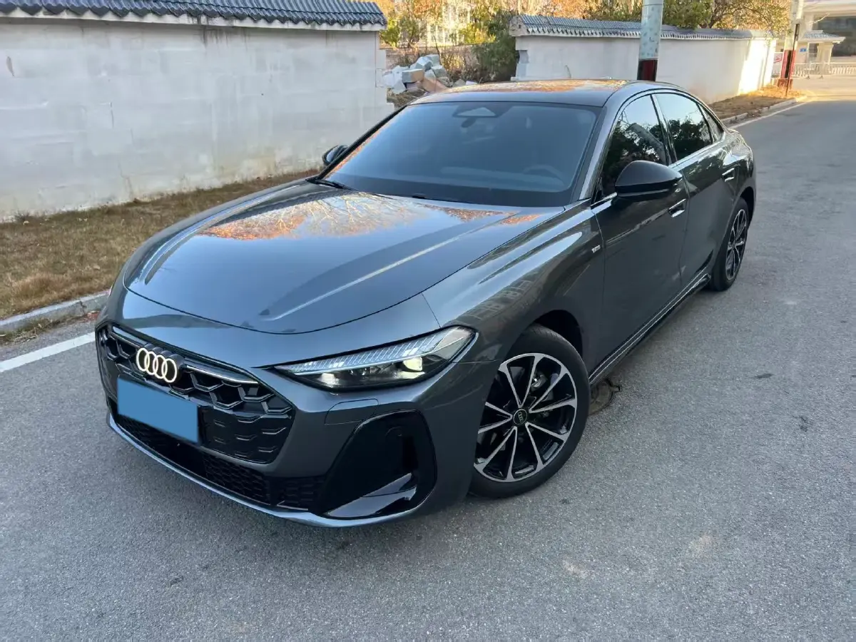 2026 Audi A5L 2.0T 204HP L4 7DCT