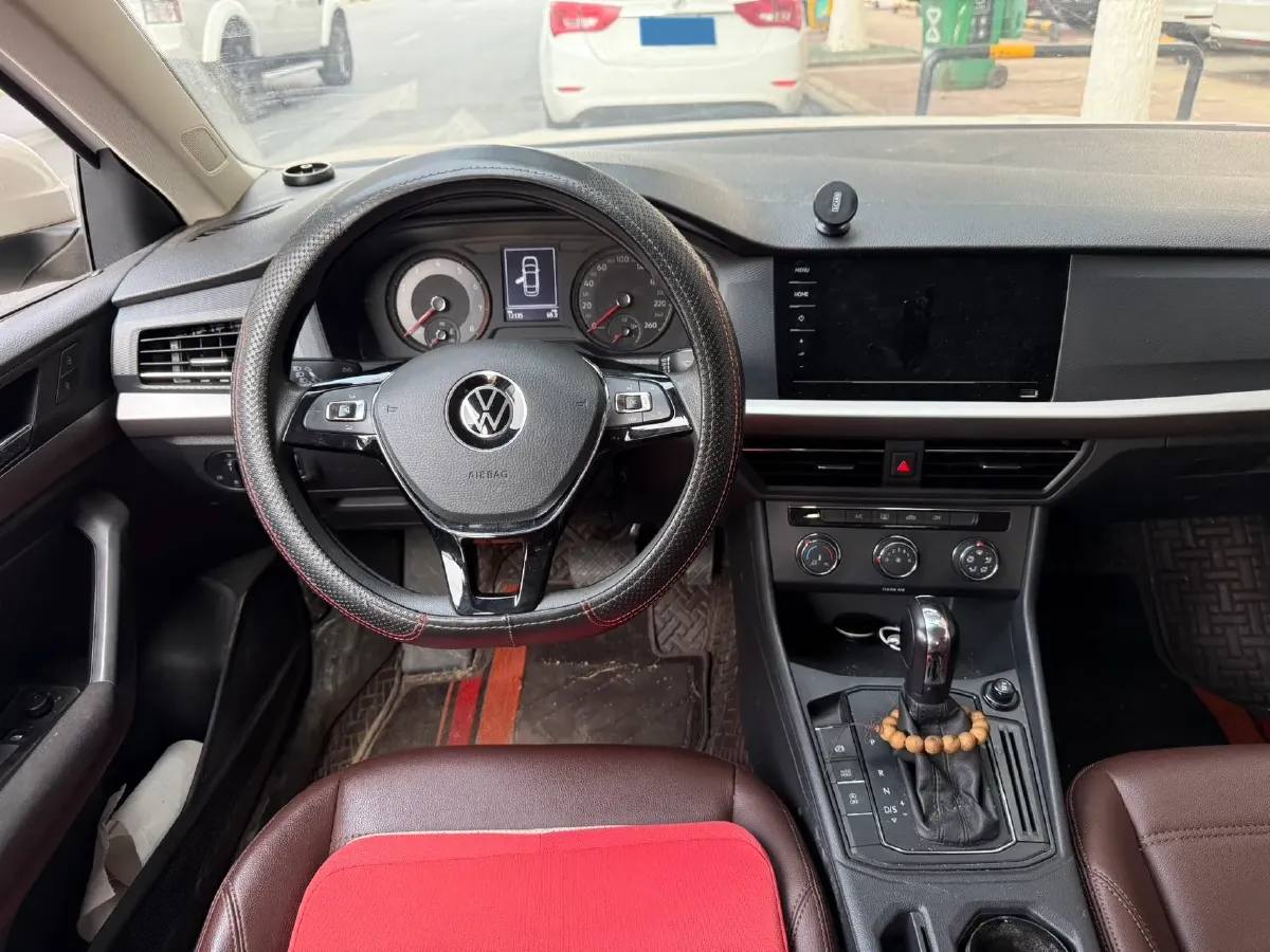 2019 Volkswagen Lavida 1.5L 113HP L4 6AT,autocango,china used car exporter,china ev exporter,chinese used car exporter,chinese used ev exporter