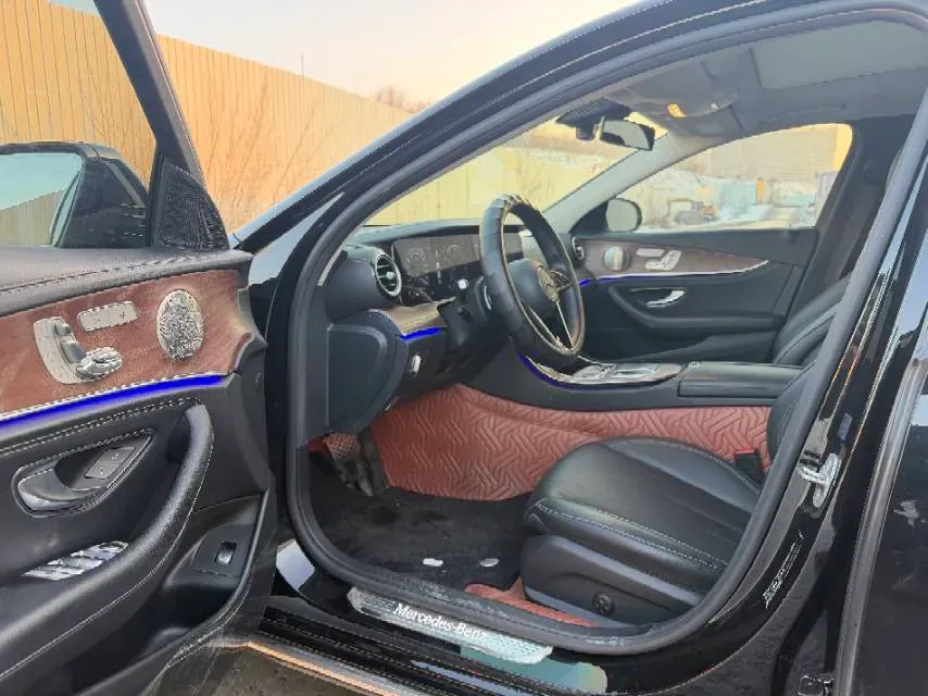 2022 Mercedes-Benz E Class 2.0T 258HP L4 9AT,autocango,china used car exporter,china ev exporter,chinese used car exporter,chinese used ev exporter