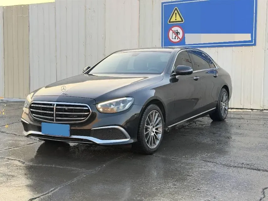 2022 Mercedes-Benz E Class 2.0T 258HP L4 9AT,autocango,china used car exporter,china ev exporter,chinese used car exporter,chinese used ev exporter