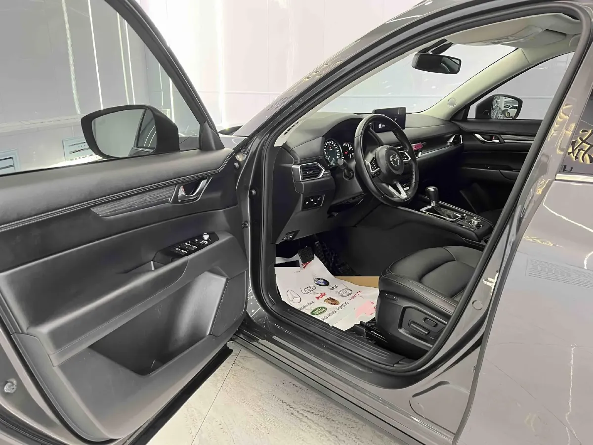 2022 MAXUS XinTu V90 2.0T 150HP L4 6AT,autocango,china used car exporter,china ev exporter,chinese used car exporter,chinese used ev exporter