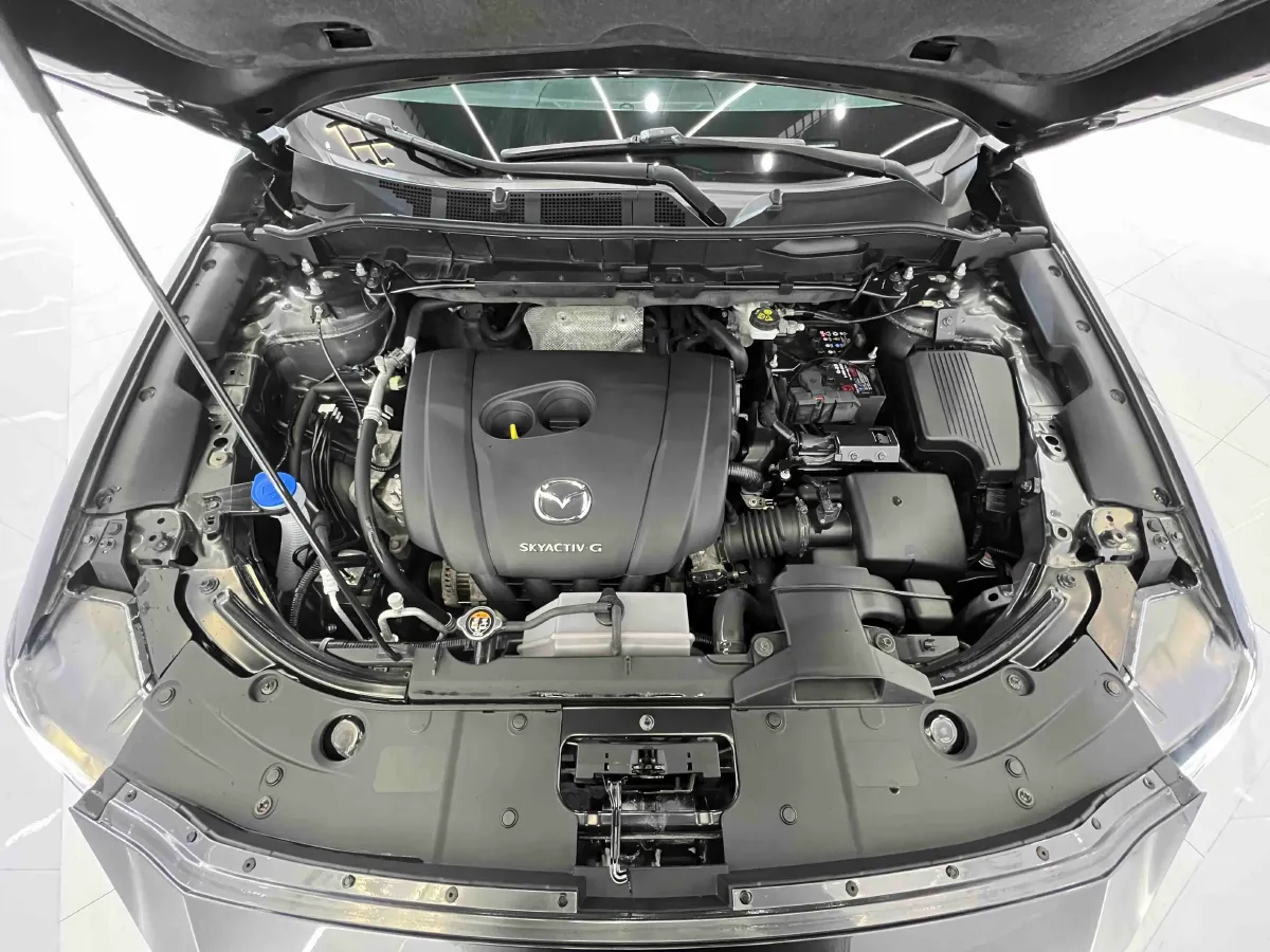 2022 MAXUS XinTu V90 2.0T 150HP L4 6AT,autocango,china used car exporter,china ev exporter,chinese used car exporter,chinese used ev exporter