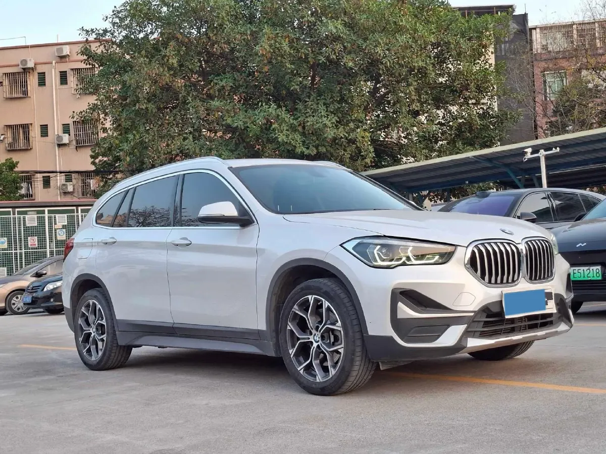 2021 BMW X1 2.0T 192HP L4 7DCT,autocango,china used car exporter,china ev exporter,chinese used car exporter,chinese used ev exporter