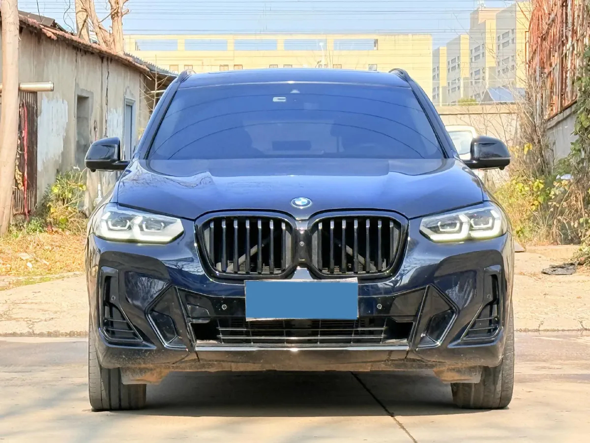 2022 BMW X3 2.0T 252HP L4 8AT,autocango,china used car exporter,china ev exporter,chinese used car exporter,chinese used ev exporter