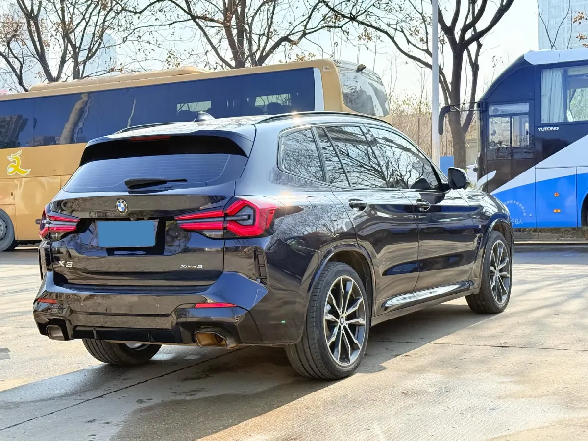 2022 BMW X3 2.0T 252HP L4 8AT,autocango,china used car exporter,china ev exporter,chinese used car exporter,chinese used ev exporter