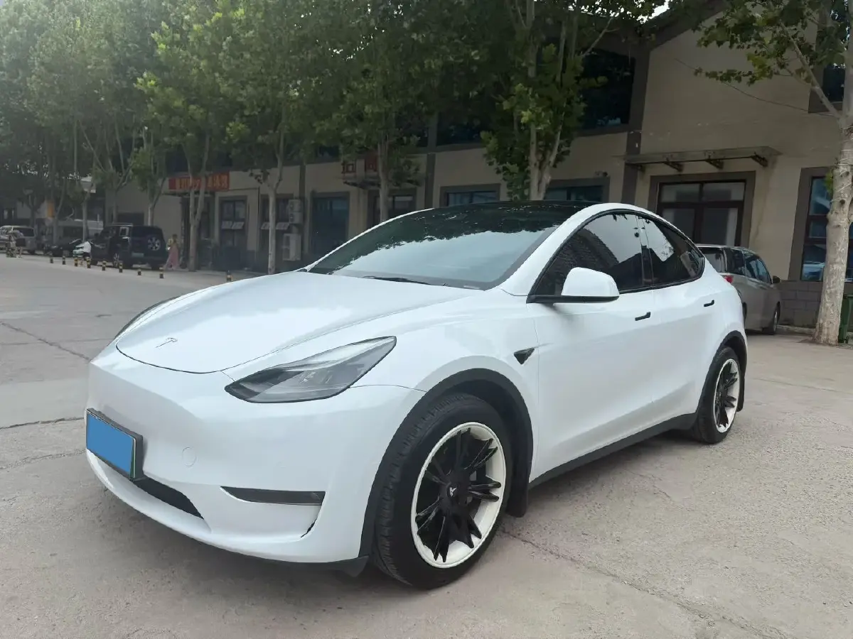 2021 Tesla Model Y BEV 60KWH