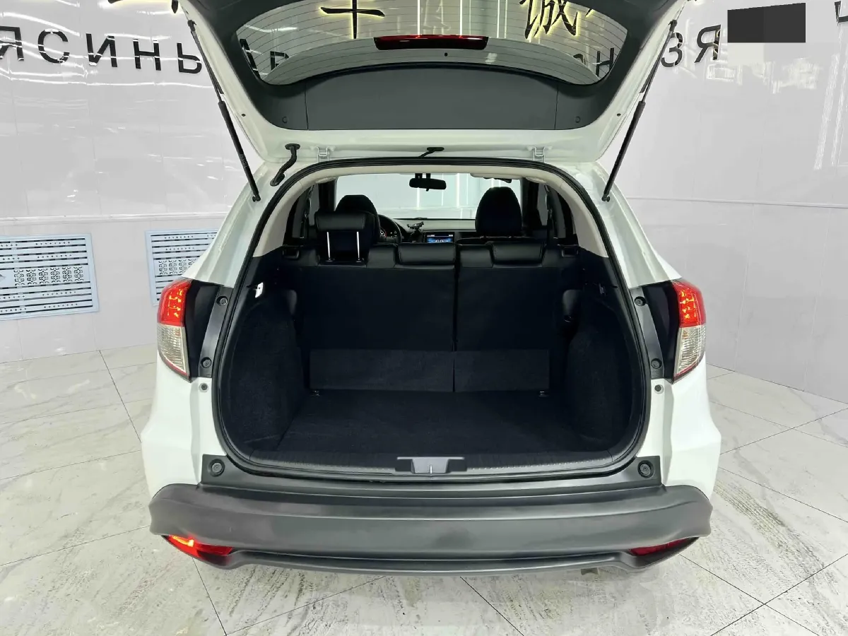 2022 Honda Vezel 1.5L 131HP L4 CVT,autocango,china used car exporter,china ev exporter,chinese used car exporter,chinese used ev exporter