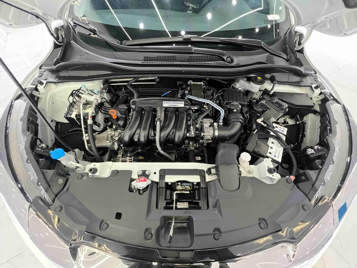 2022 Honda Vezel 1.5L 131HP L4 CVT,autocango,china used car exporter,china ev exporter,chinese used car exporter,chinese used ev exporter