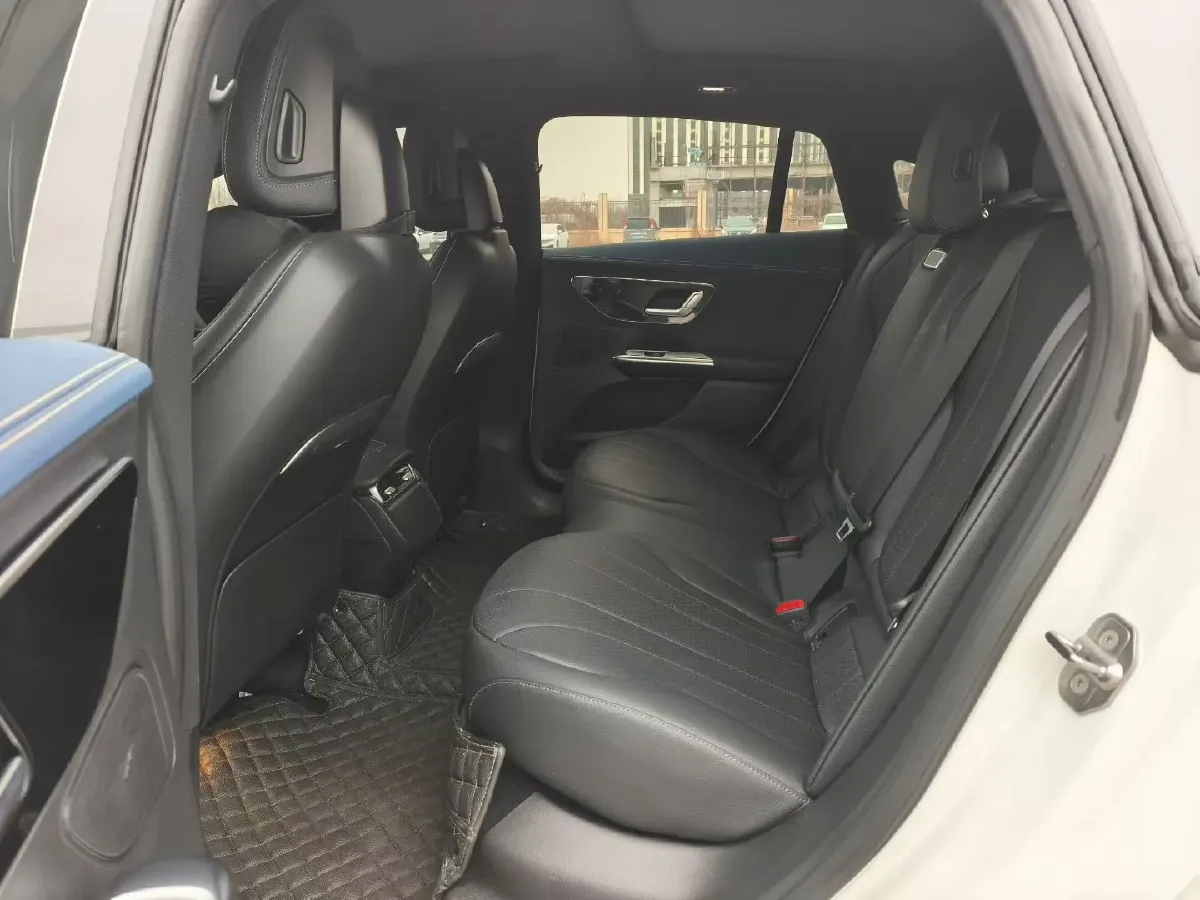 2022 Mercedes-Benz EQE Class BEV 96.1KWH,autocango,china used car exporter,china ev exporter,chinese used car exporter,chinese used ev exporter