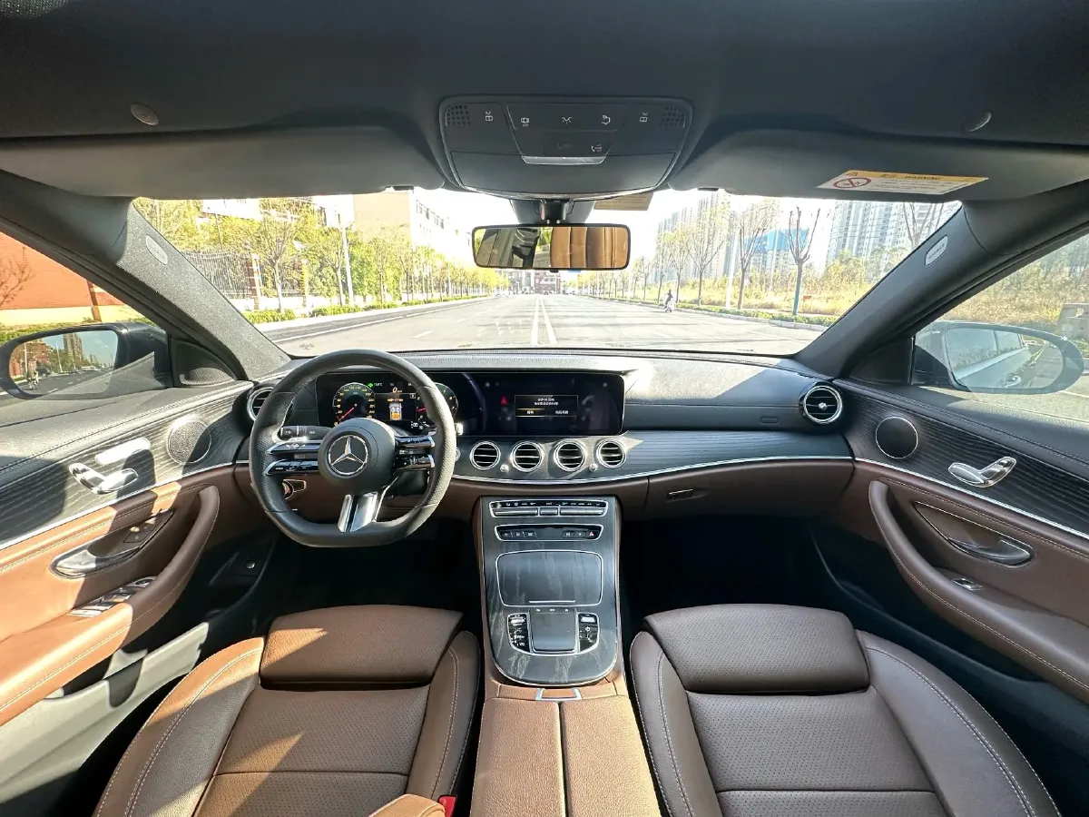 2022 Mercedes-Benz E Class 2.0T 197HP L4 9AT,autocango,china used car exporter,china ev exporter,chinese used car exporter,chinese used ev exporter