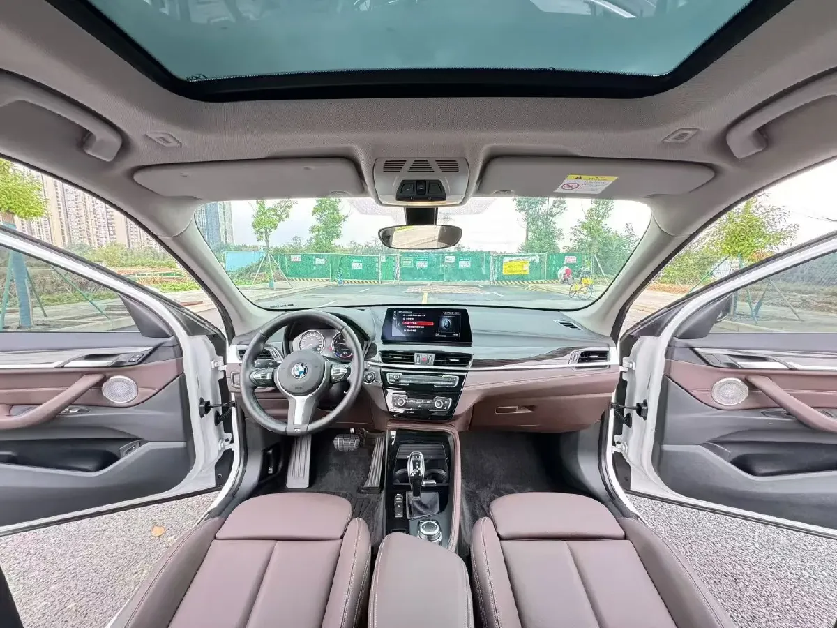 2021 BMW X1 2.0T 192HP L4 8AT,autocango,china used car exporter,china ev exporter,chinese used car exporter,chinese used ev exporter