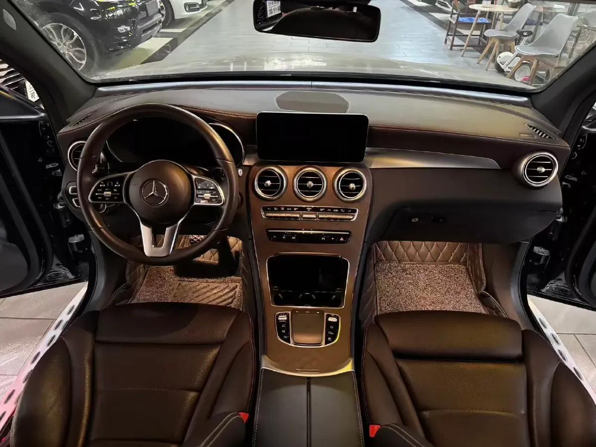 2022 Mercedes-Benz GLC Class 2.0T 258HP L4 9AT,autocango,china used car exporter,china ev exporter,chinese used car exporter,chinese used ev exporter
