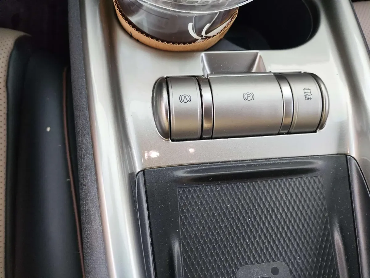 2023 BYD Dolphin BEV 44.928KWH,autocango,china used car exporter,china ev exporter,chinese used car exporter,chinese used ev exporter