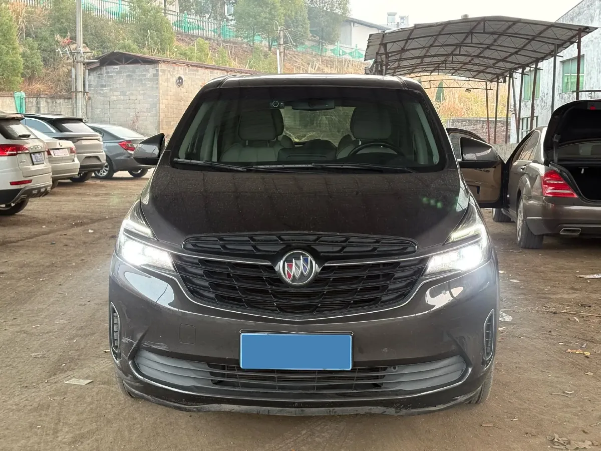 2021 Buick GL8 2.0T 237HP L4 9AT,autocango,china used car exporter,china ev exporter,chinese used car exporter,chinese used ev exporter