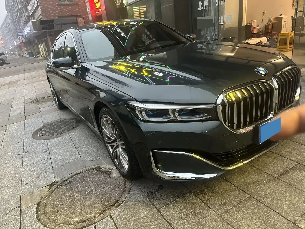 2019 BMW 7 Series 3.0T 340HP L6 8AT,autocango,china used car exporter,china ev exporter,chinese used car exporter,chinese used ev exporter