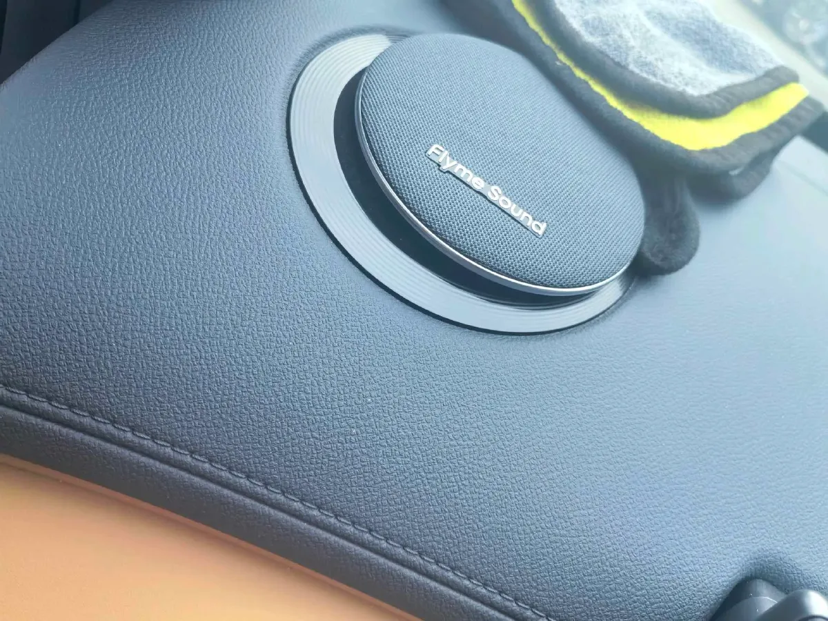 2025 LanDian E5 PLUS 1.5L 95HP L4 E-CVT PHEV 25KWH,autocango,china used car exporter,china ev exporter,chinese used car exporter,chinese used ev exporter