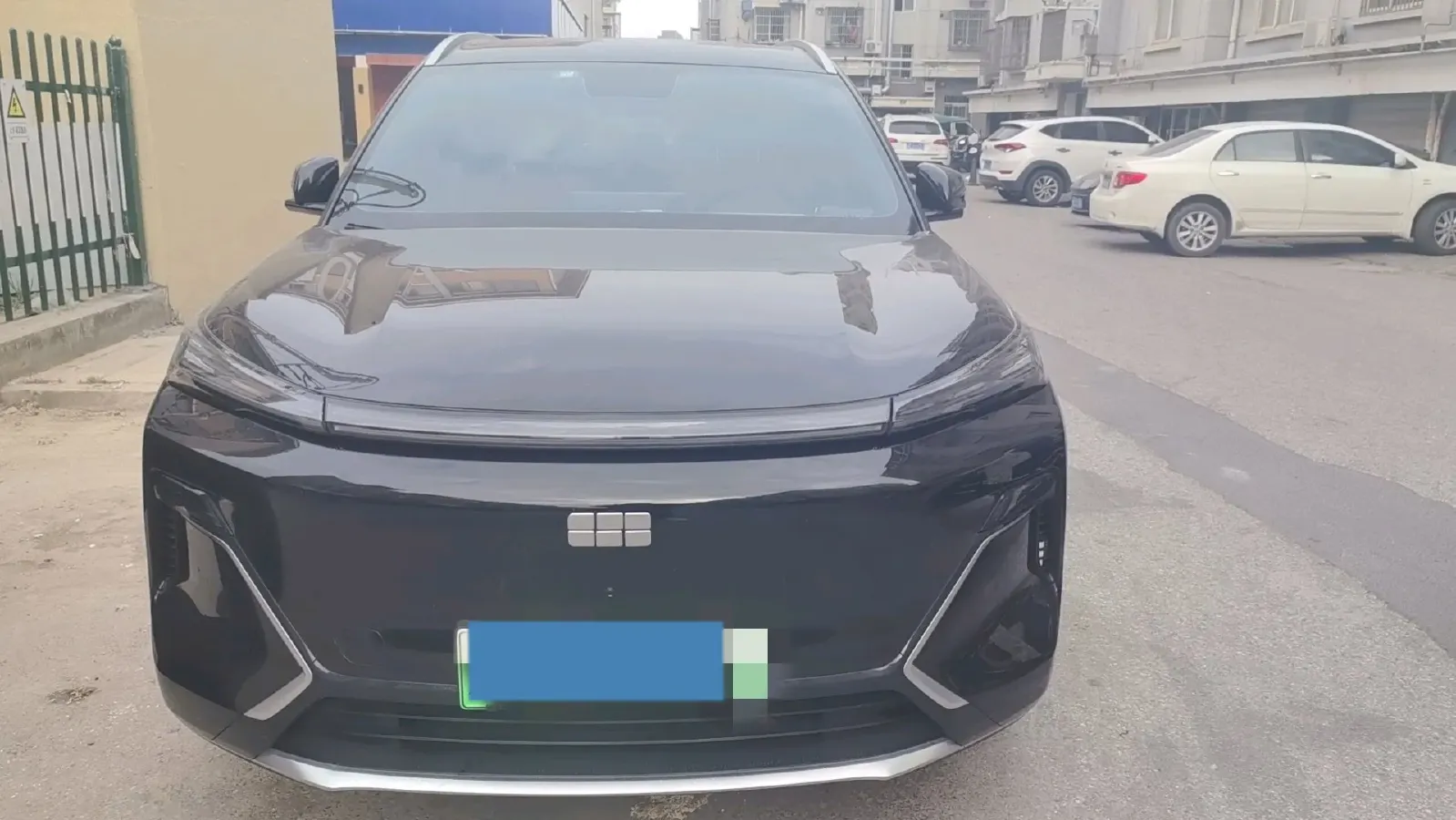 2025 LanDian E5 PLUS 1.5L 95HP L4 E-CVT PHEV 25KWH,autocango,china used car exporter,china ev exporter,chinese used car exporter,chinese used ev exporter