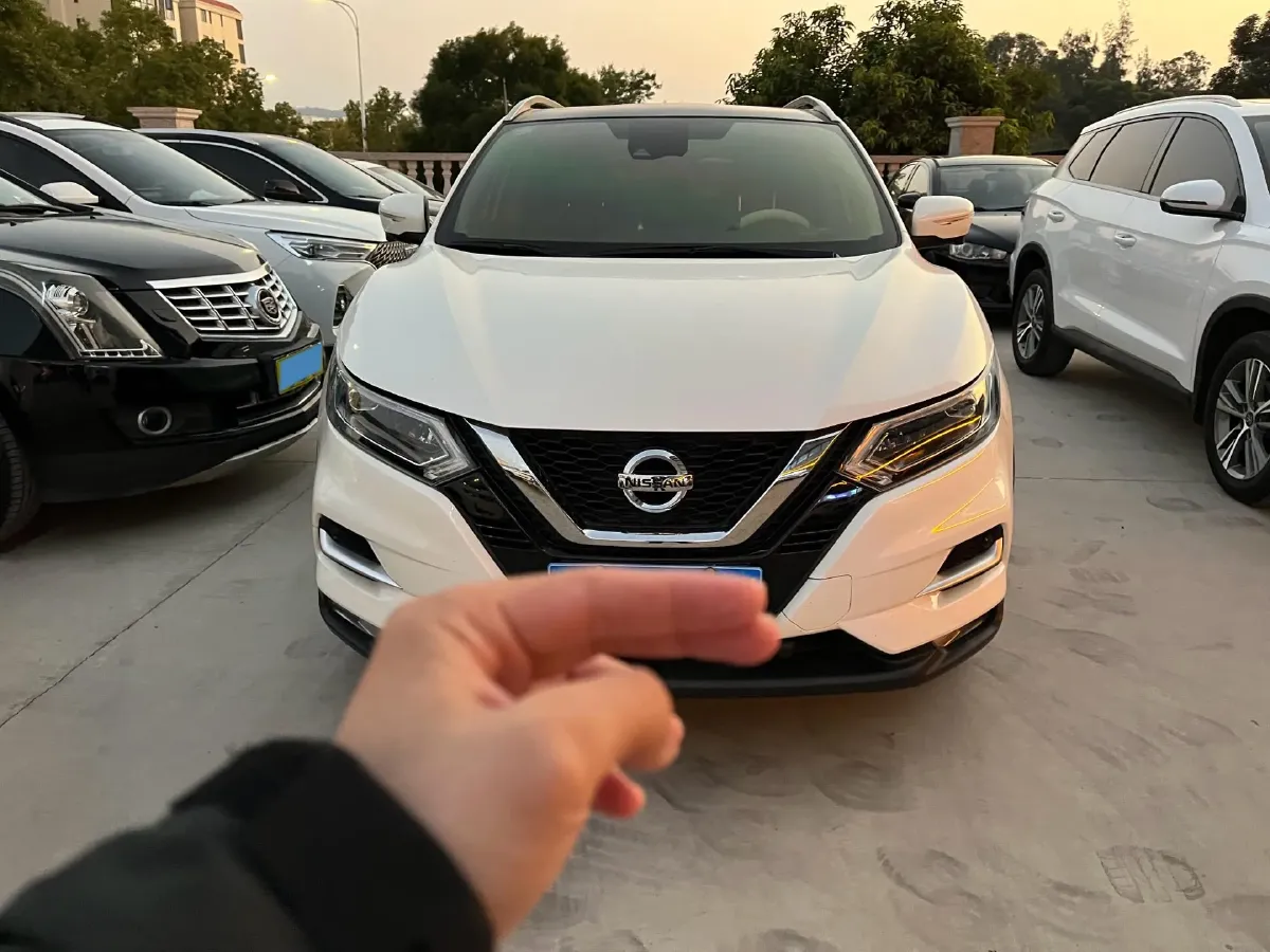 2021 Nissan Qashqai 2.0L 151HP L4 CVT,autocango,china used car exporter,china ev exporter,chinese used car exporter,chinese used ev exporter