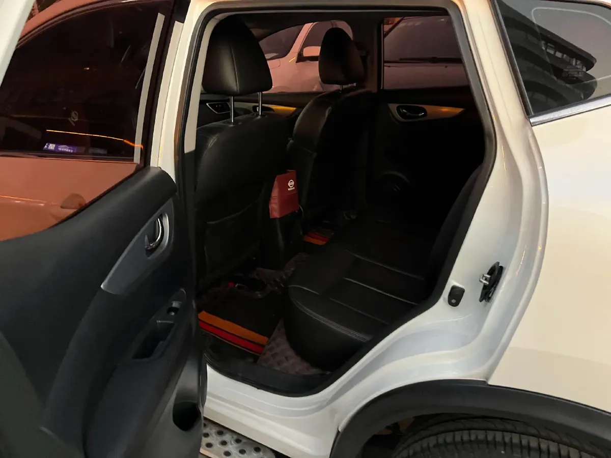 2021 Nissan Qashqai 2.0L 151HP L4 CVT,autocango,china used car exporter,china ev exporter,chinese used car exporter,chinese used ev exporter