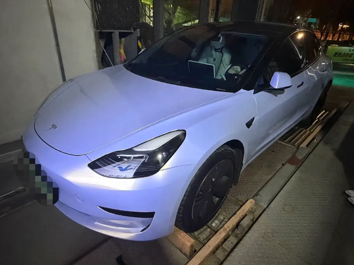2022 Tesla Model 3 BEV 60KWH